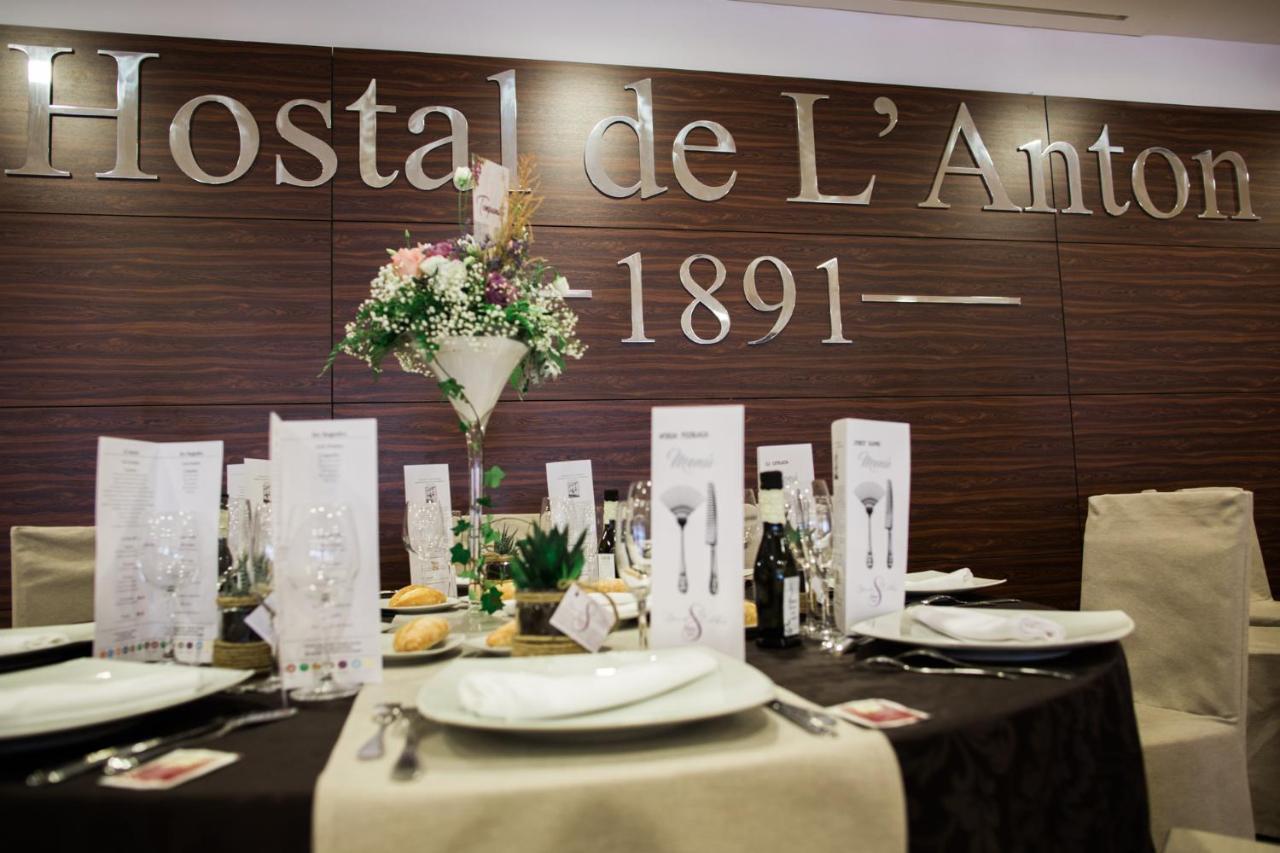 Hotel, H De L'Anton Batea Екстер'єр фото