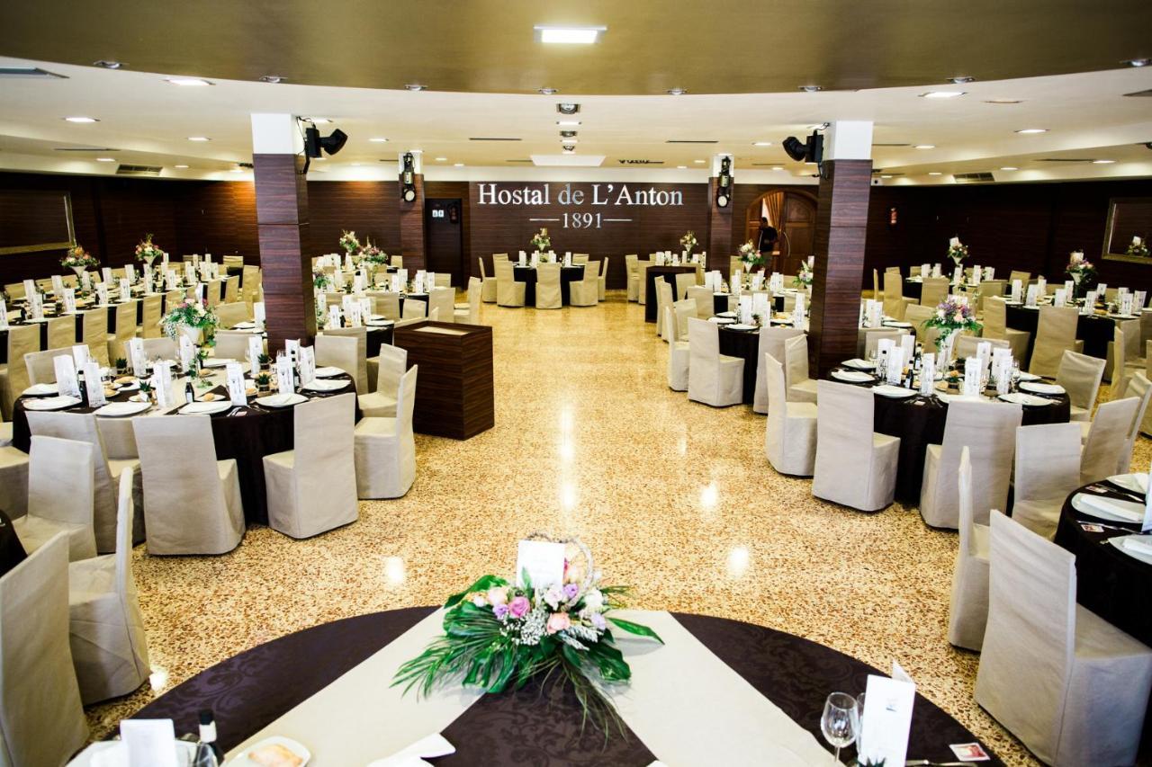 Hotel, H De L'Anton Batea Екстер'єр фото